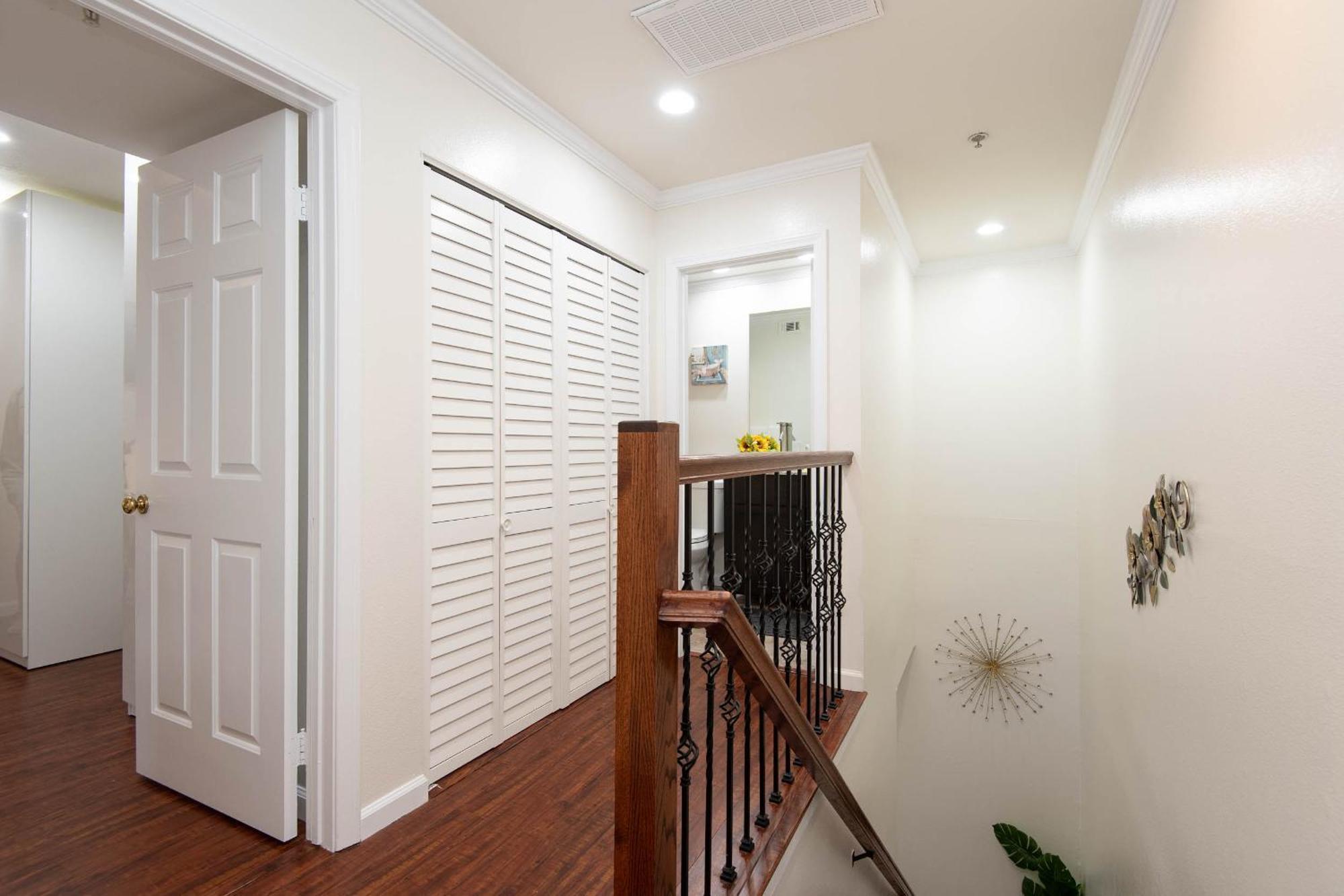Spacious 2Br/2.5Ba + Game Room Glendale Exterior photo